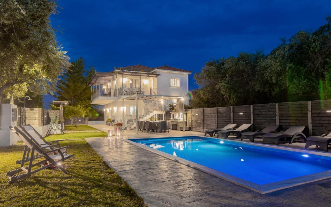 Ruvelis Villa Fiolitis Ngoại thất bức ảnh