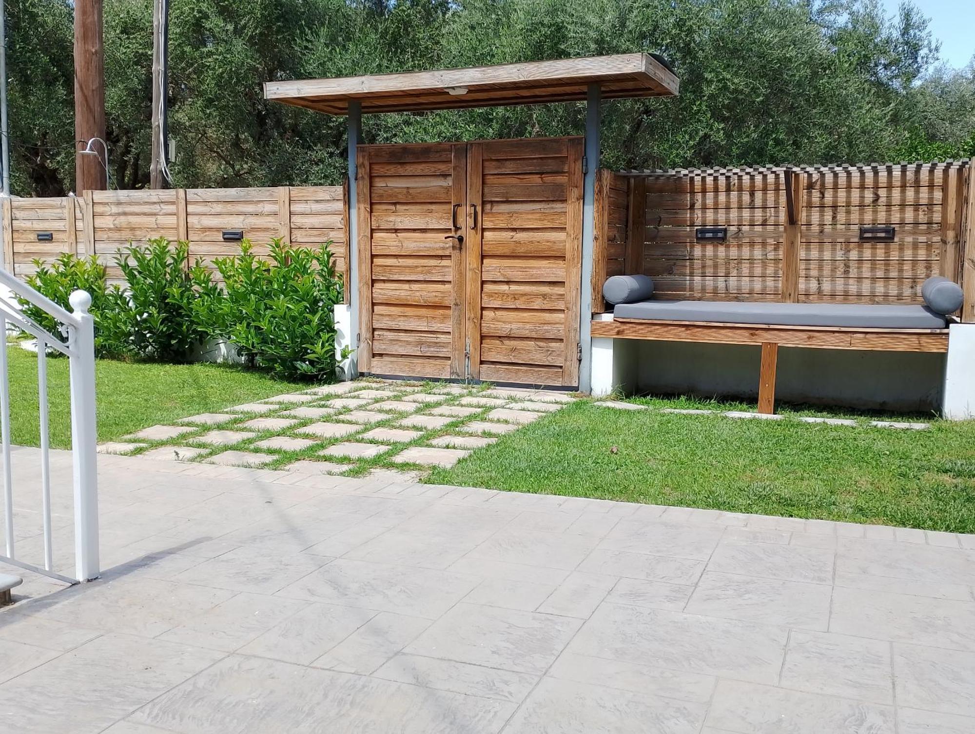 Ruvelis Villa Fiolitis Ngoại thất bức ảnh